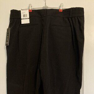 Women's 16W Short, Zac & Rachel Black Dress Pants NWT